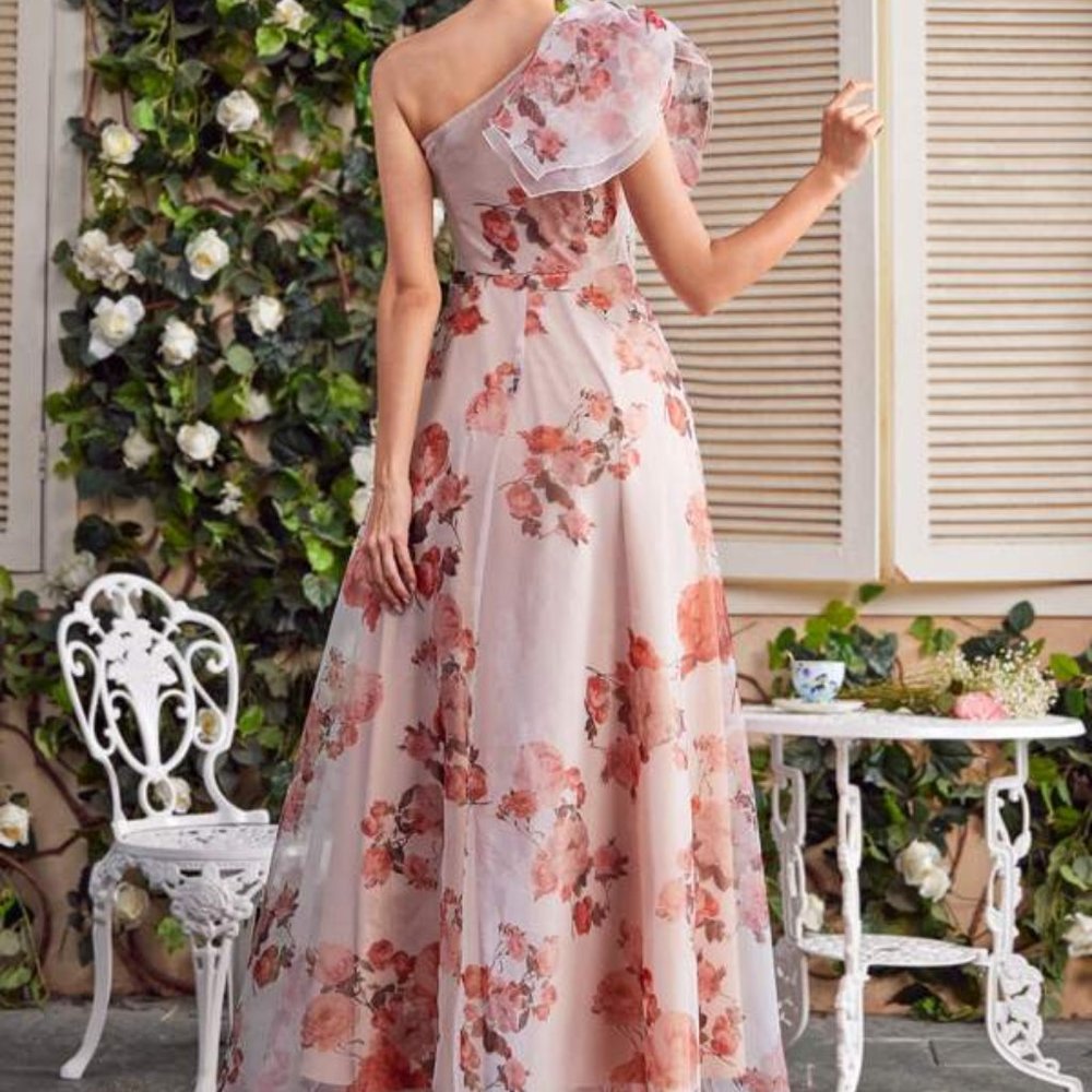 One Shoulder Knot Side Floral Dress - Picture 9 of 12